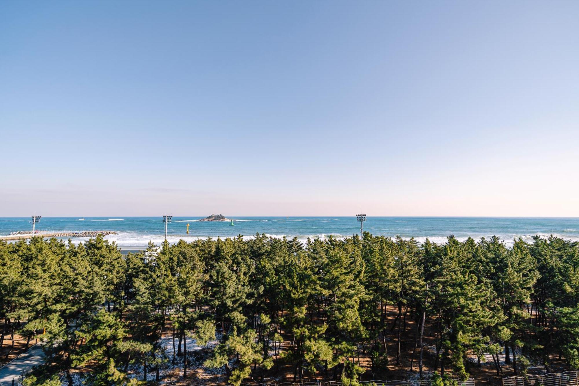 Urbanstay Sokcho Beach Ab 外观 照片